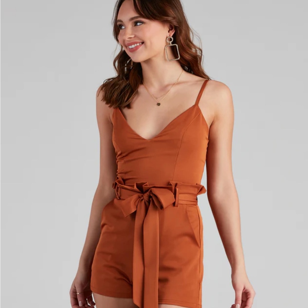 Windsor Jetset Life V Paper Bag Rust Orange Romper